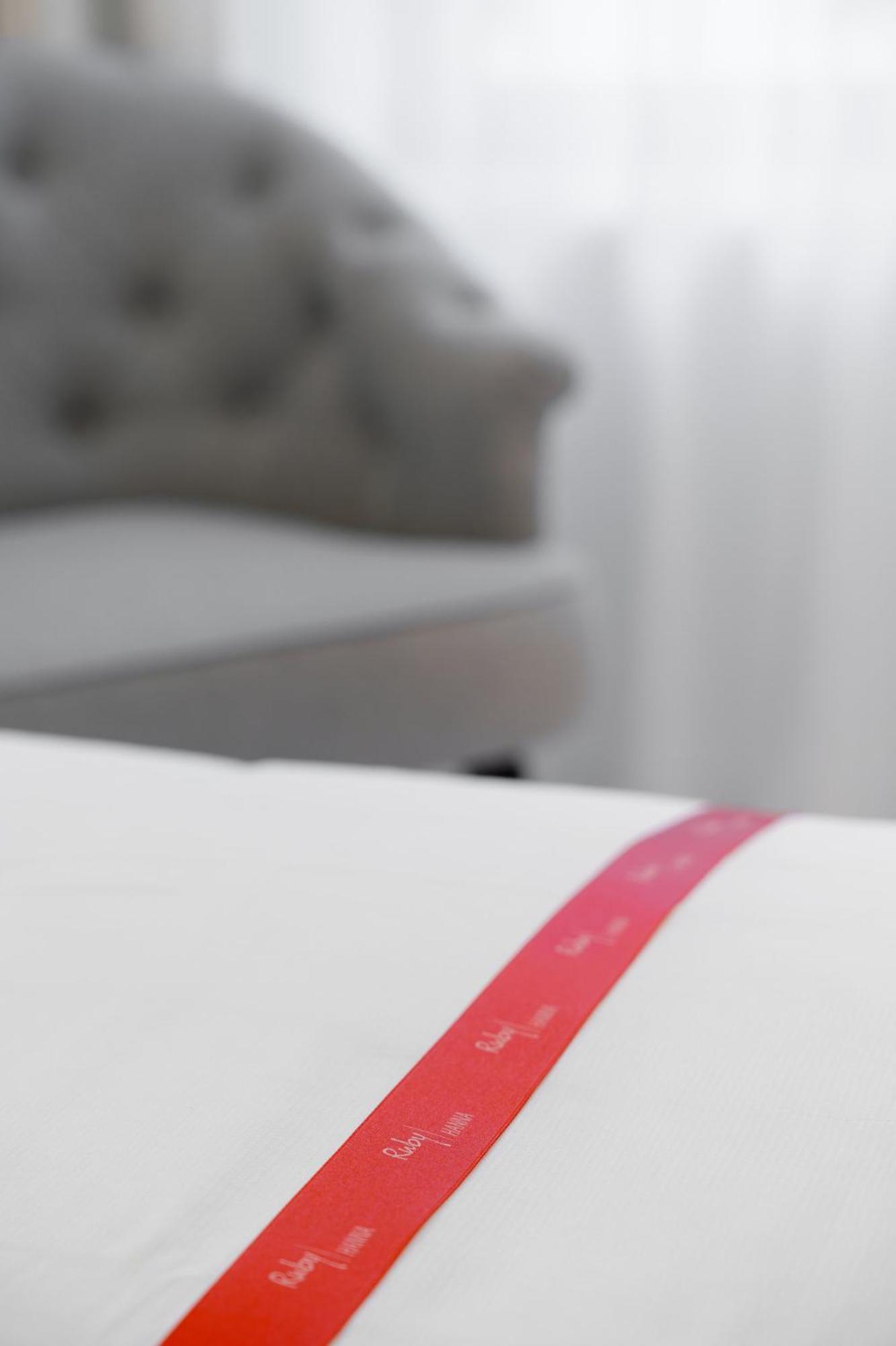 Ruby Hanna Hotel 4*